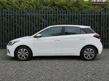 Used Hyundai i20 2018 for sale - 79515419: Photo