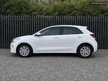 Used Kia Rio 2017 for sale - 79696328: Photo