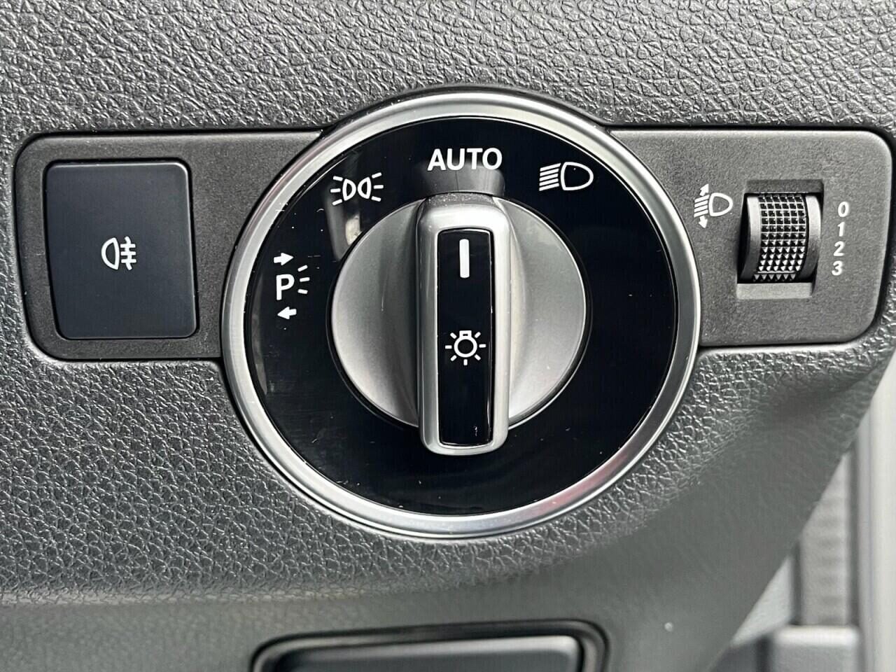 Used Mercedes-Benz A-Class 2018 for sale - 77754872: Photo 20