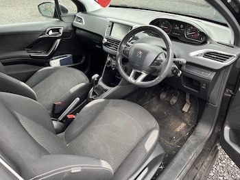 Used Peugeot 208 2016 for sale - 77754880: Photo