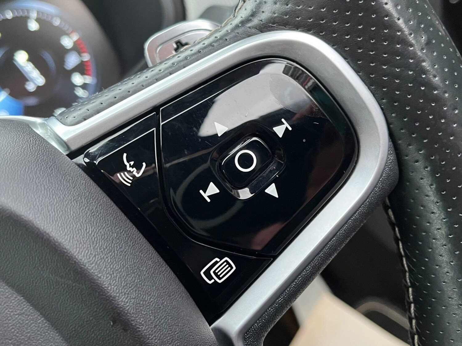 Used Volvo S90 2018 for sale - 77754871: Photo 13