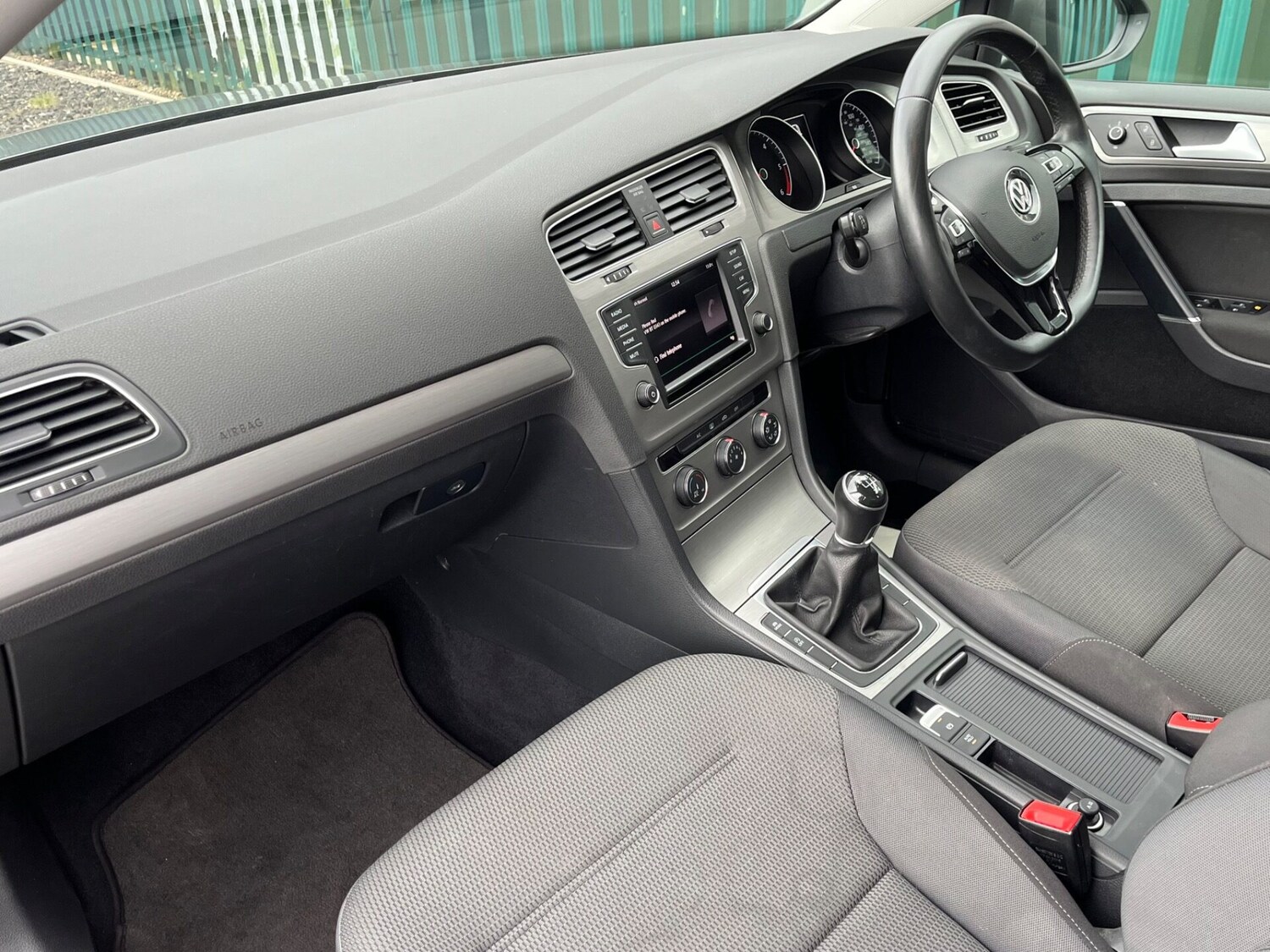 Used Volkswagen Golf 2016 for sale - 77754896: Photo 26