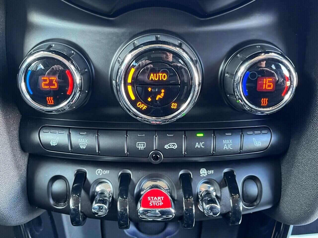 Used MINI Hatch 2019 for sale - 77754877: Photo 17