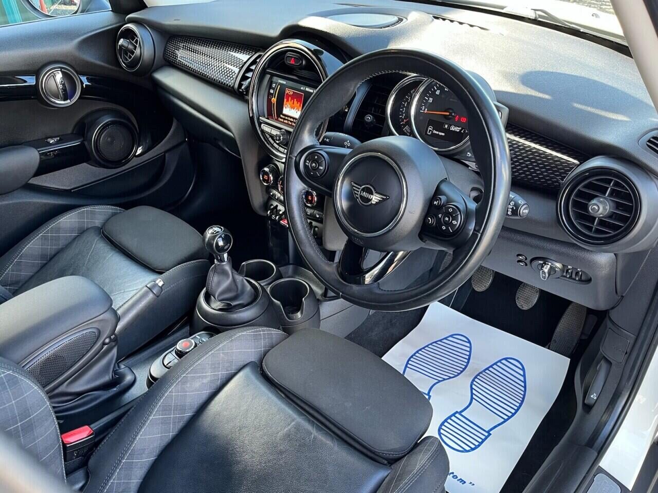 Used MINI Hatch 2019 for sale - 77754877: Photo 2