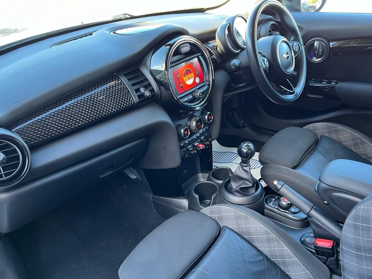 Used MINI Hatch 2019 for sale - 77754877: Photo 29