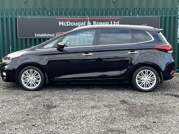 Used Kia Carens 2018 for sale - 77754893: Photo