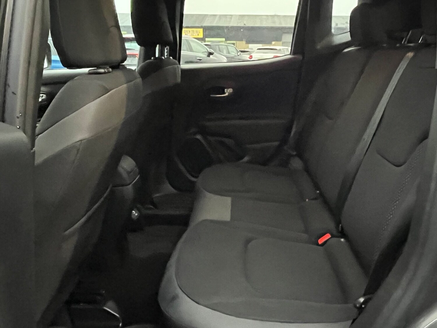 Used Jeep Renegade 2020 for sale - 77754875: Photo 14