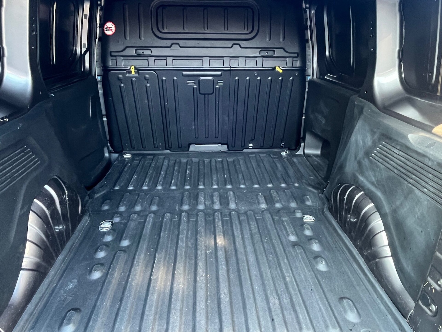 Used Peugeot Partner 2021 for sale - 77764157: Photo 22