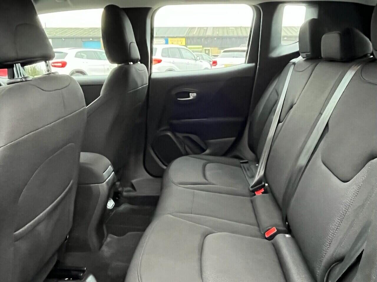 Used Jeep Renegade 2021 for sale - 77754873: Photo 25