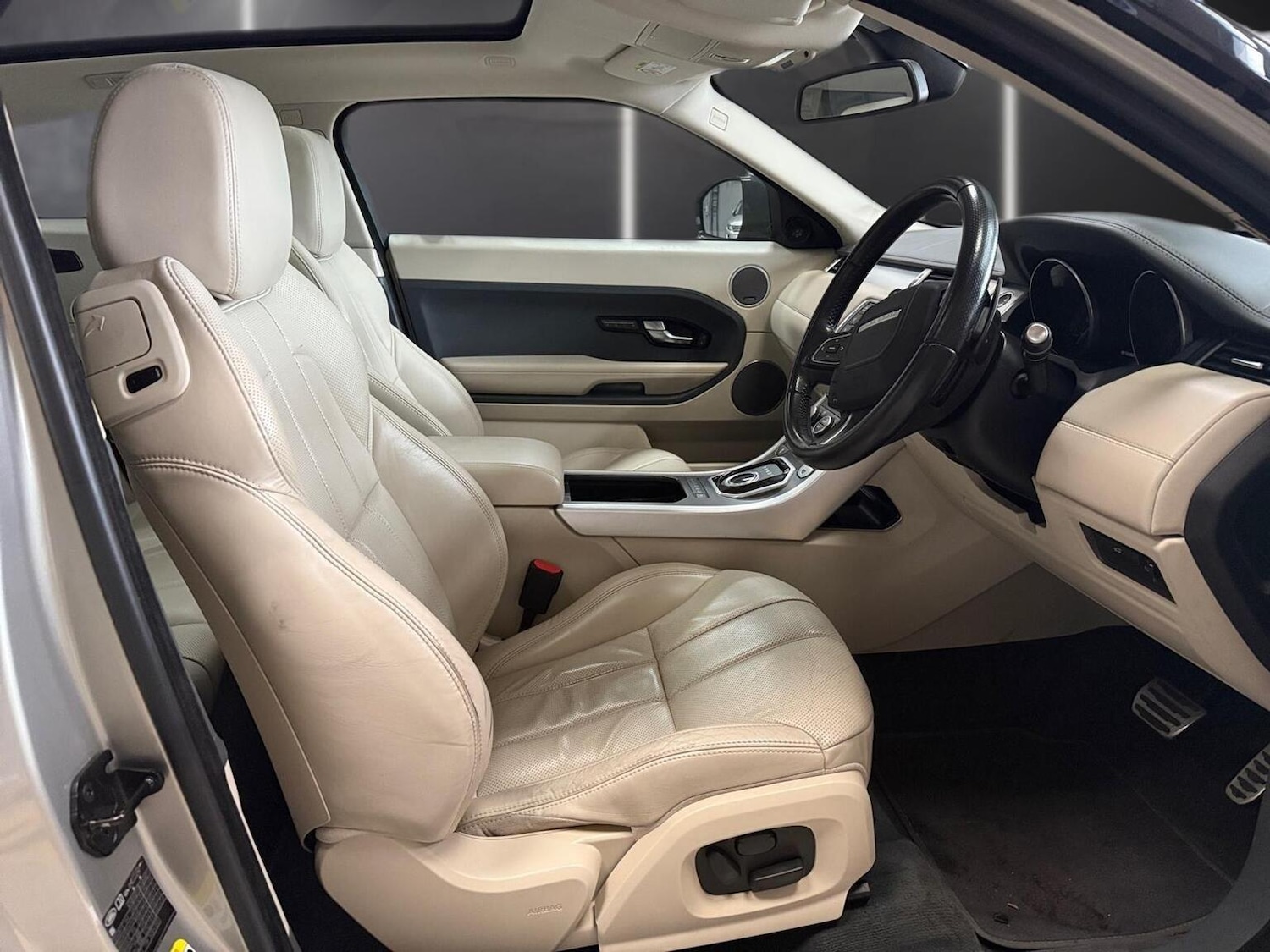 Used Land Rover Range Rover Evoque 2014 for sale - 77075268: Photo 11