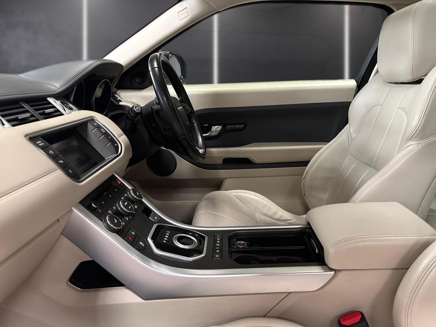 Used Land Rover Range Rover Evoque 2014 for sale - 77075268: Photo 17