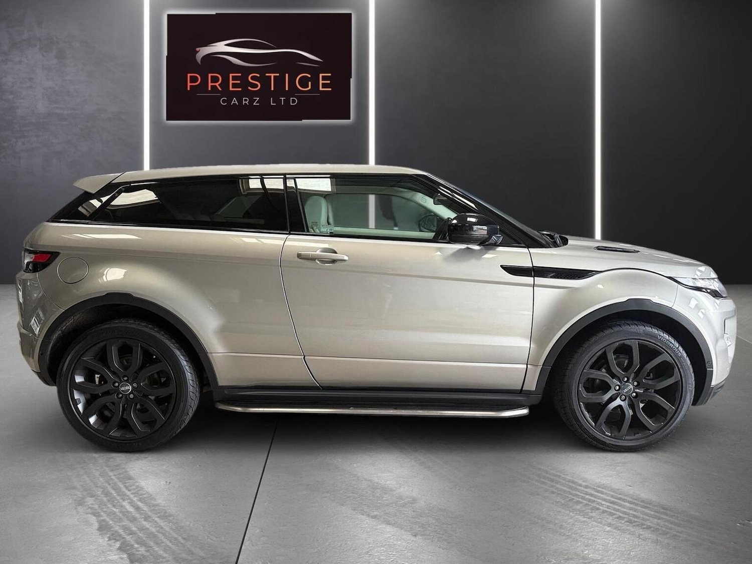 Used Land Rover Range Rover Evoque 2014 for sale - 77075268: Photo 4