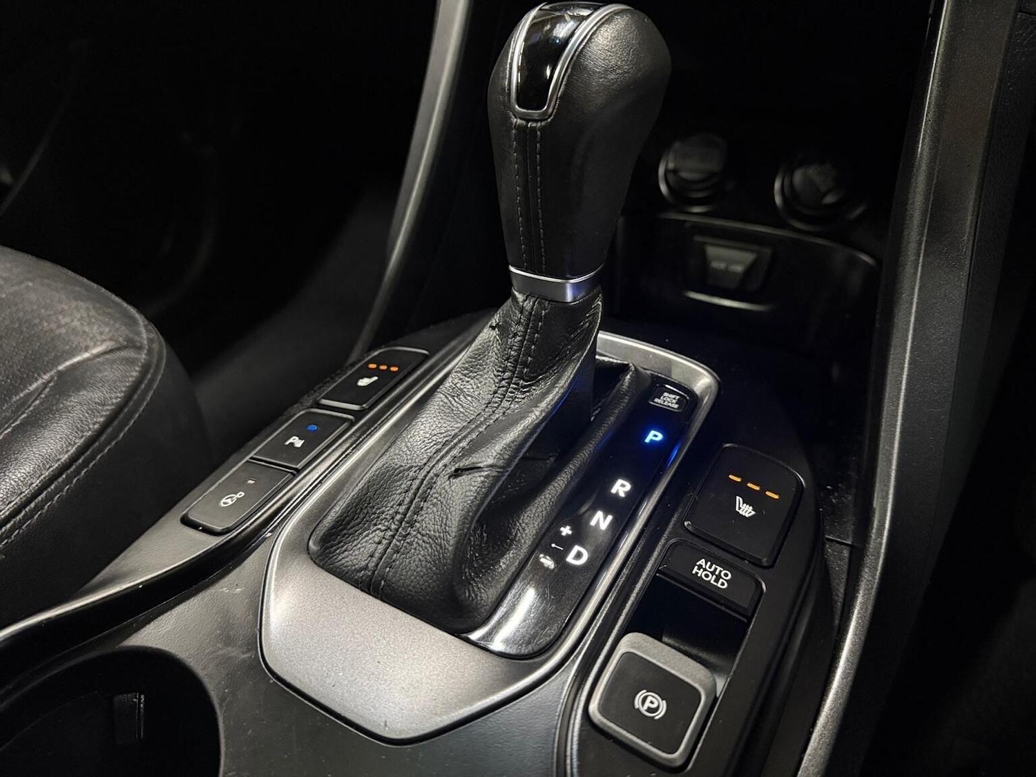 Used Hyundai Santa Fe 2013 for sale - 77093927: Photo 10