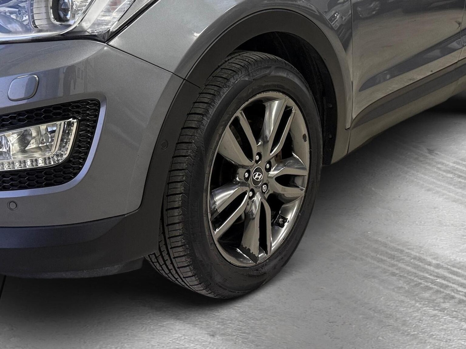 Used Hyundai Santa Fe 2013 for sale - 77093927: Photo 15