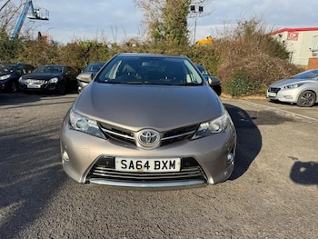 Used Toyota Auris 2014 for sale - 77075281: Photo