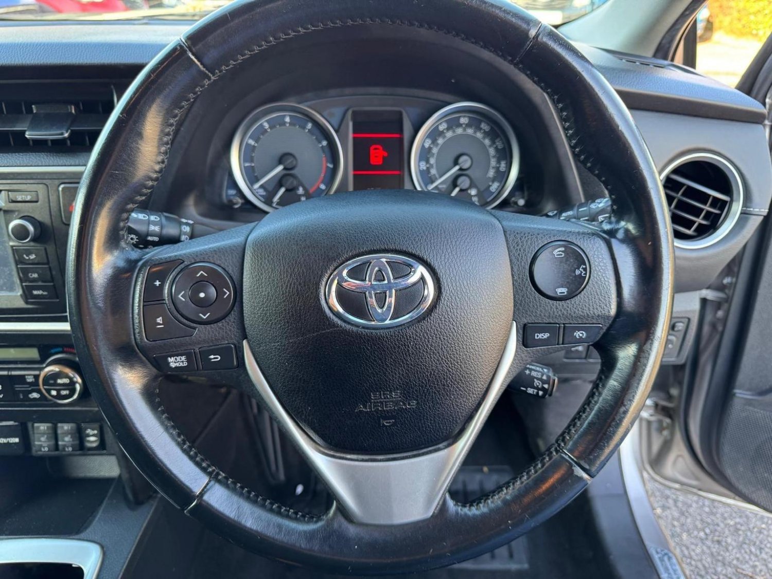 Used Toyota Auris 2014 for sale - 77075281: Photo 31