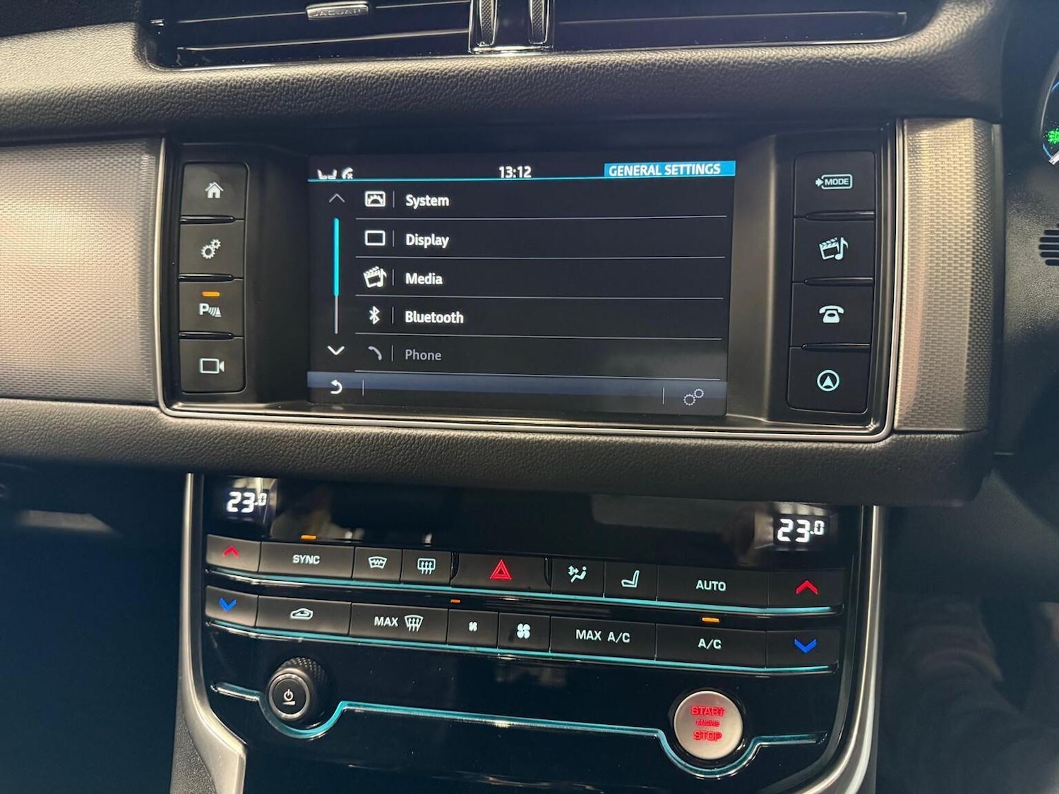 Used Jaguar XF 2016 for sale - 77237016: Photo 34