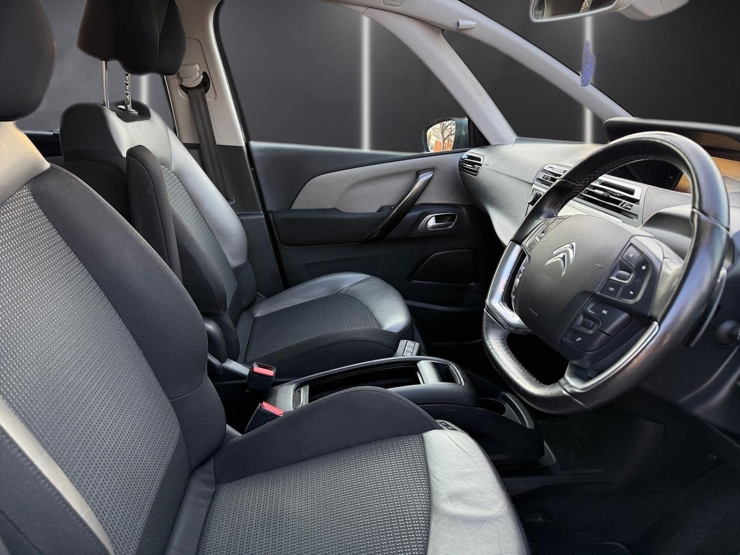 Used Citroen C4 Picasso 2013 for sale - 77075273: Photo 10