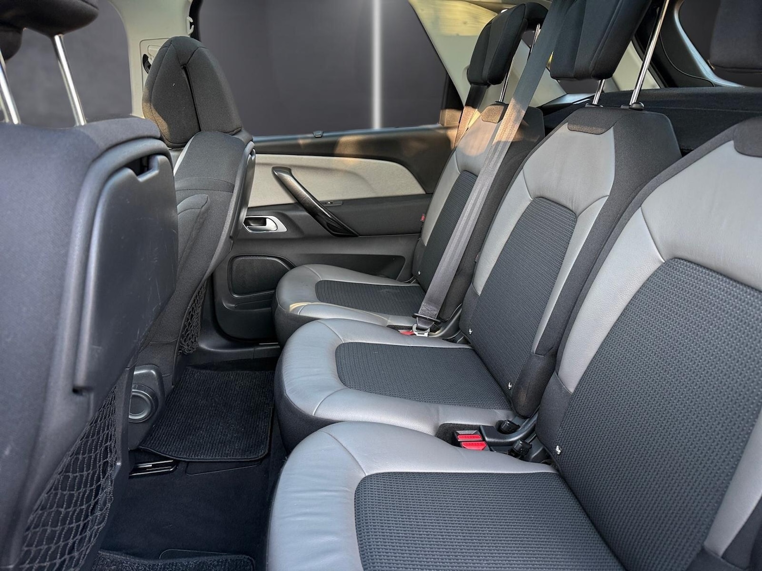 Used Citroen C4 Picasso 2013 for sale - 77075273: Photo 11