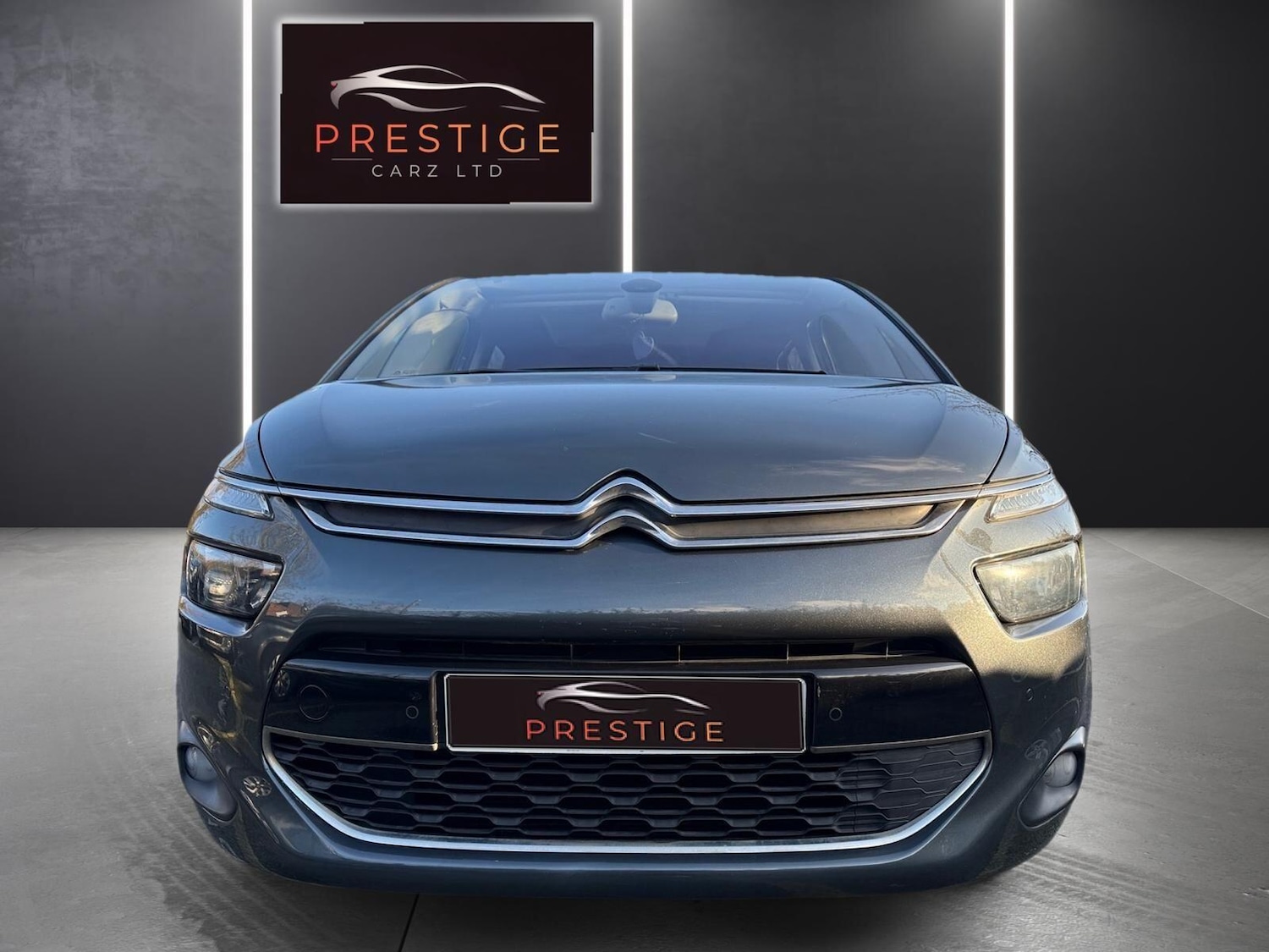 Used Citroen C4 Picasso 2013 for sale - 77075273: Photo 3