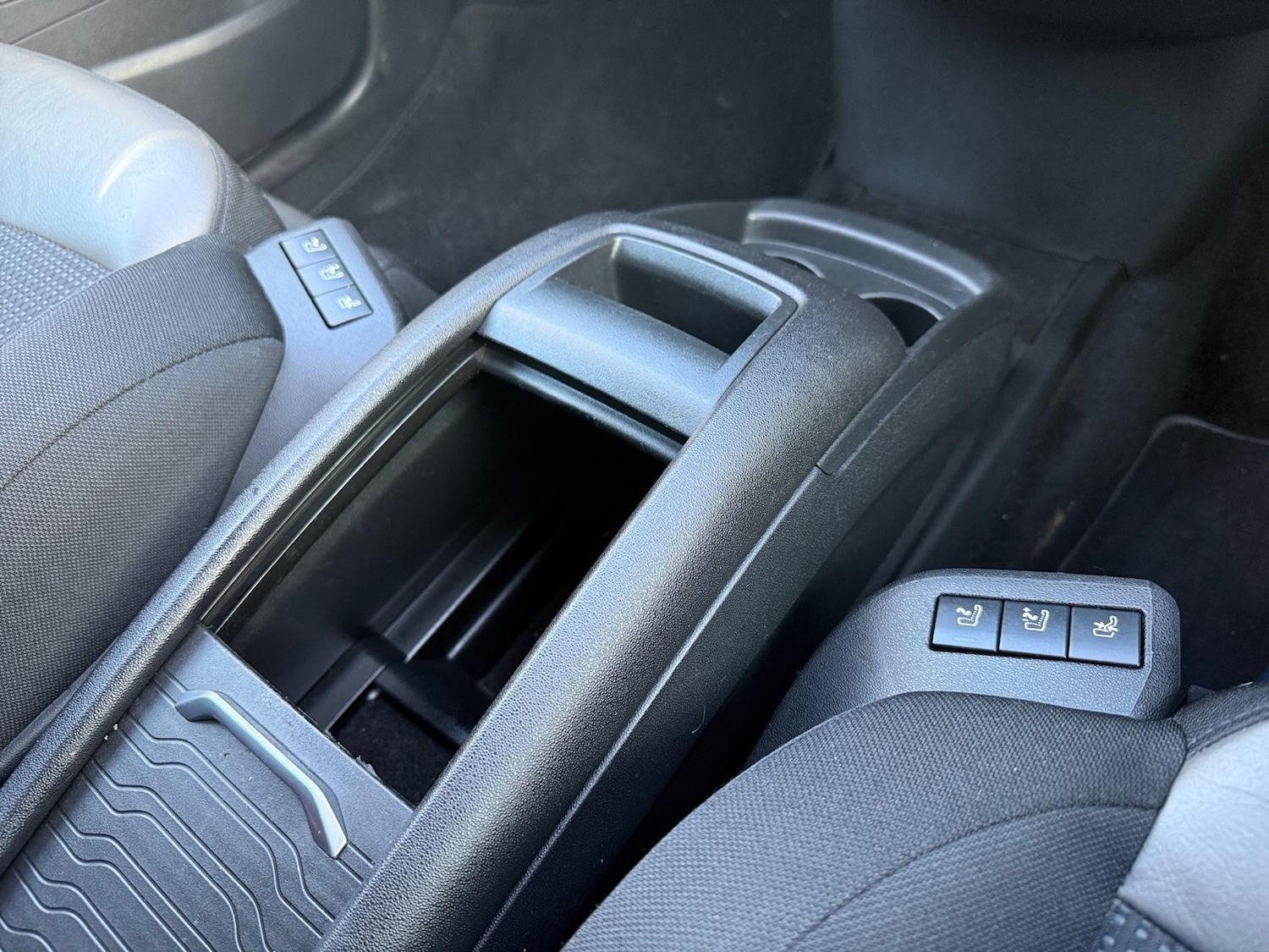 Used Citroen C4 Picasso 2013 for sale - 77075273: Photo 9