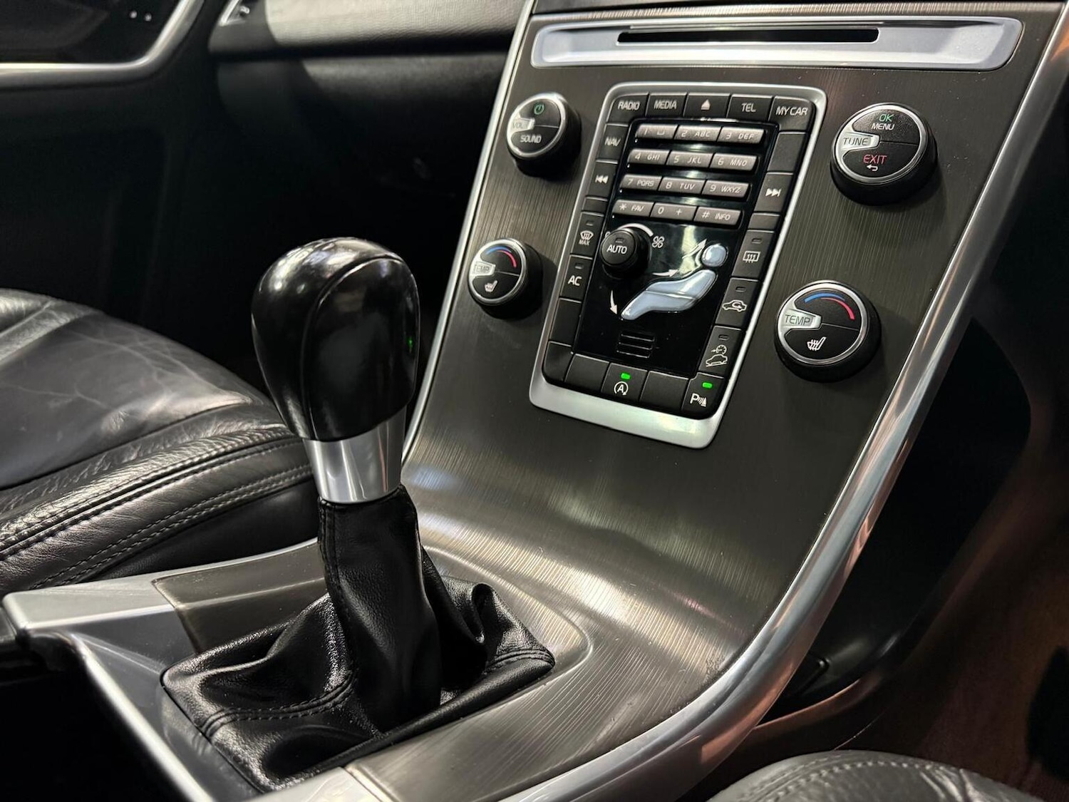 Used Volvo XC60 2013 for sale - 77282689: Photo 10