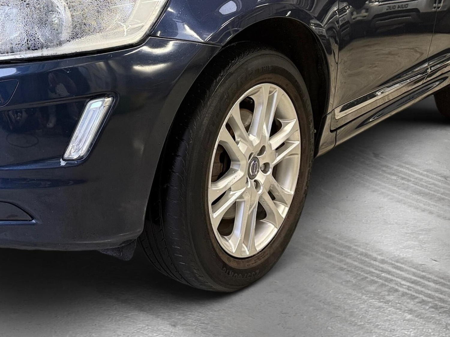 Used Volvo XC60 2013 for sale - 77282689: Photo 16