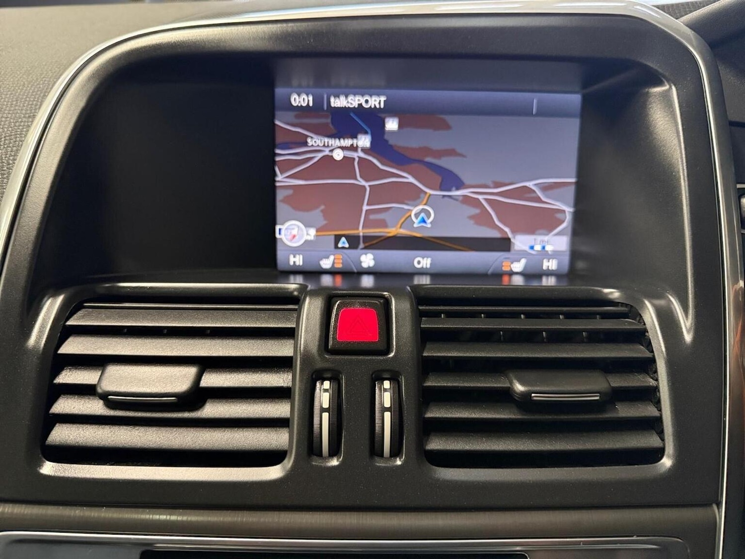 Used Volvo XC60 2013 for sale - 77282689: Photo 17