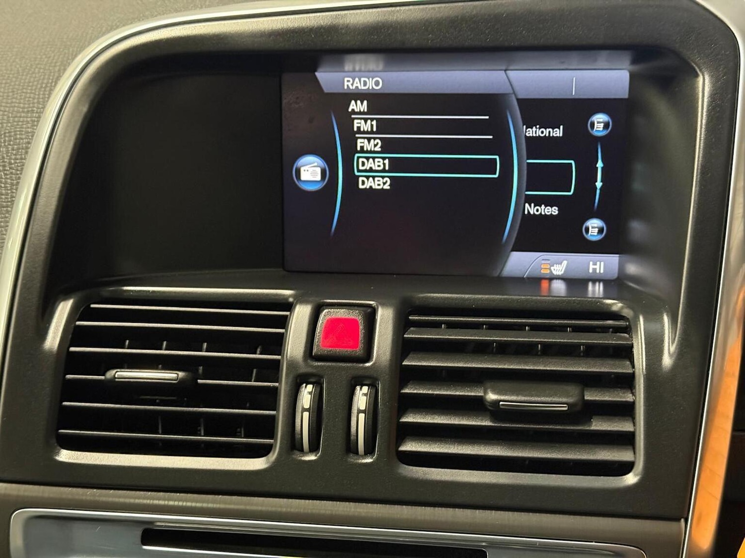 Used Volvo XC60 2013 for sale - 77282689: Photo 29