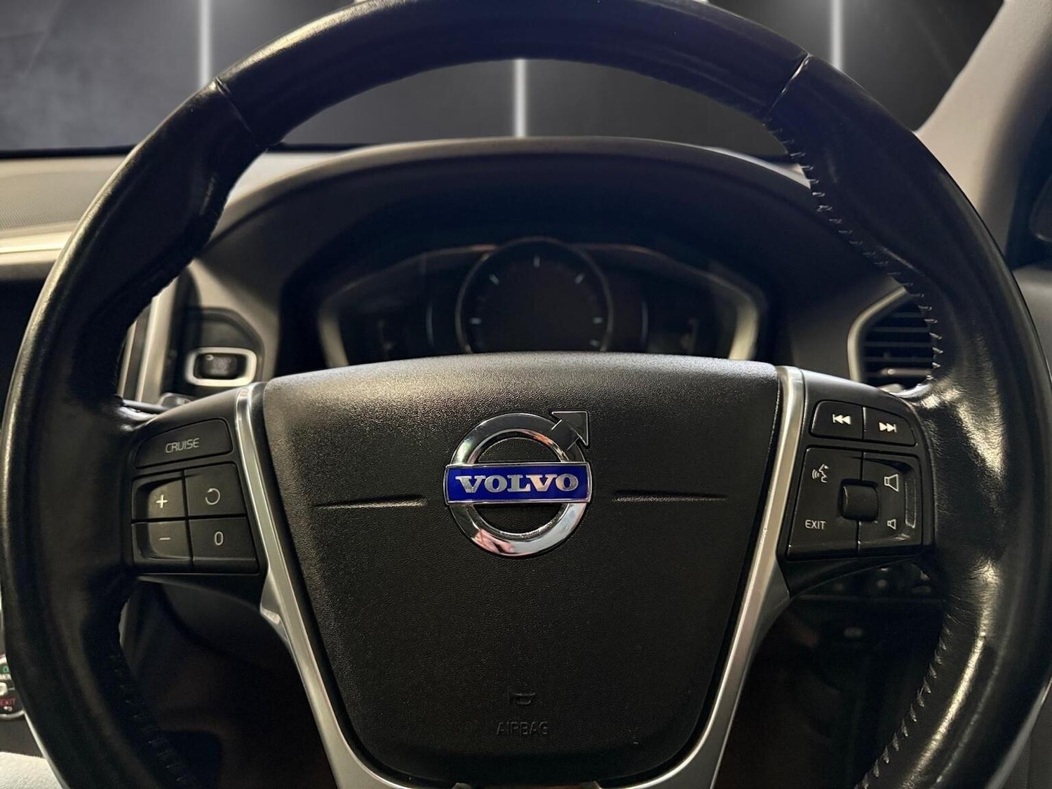 Used Volvo XC60 2013 for sale - 77282689: Photo 33