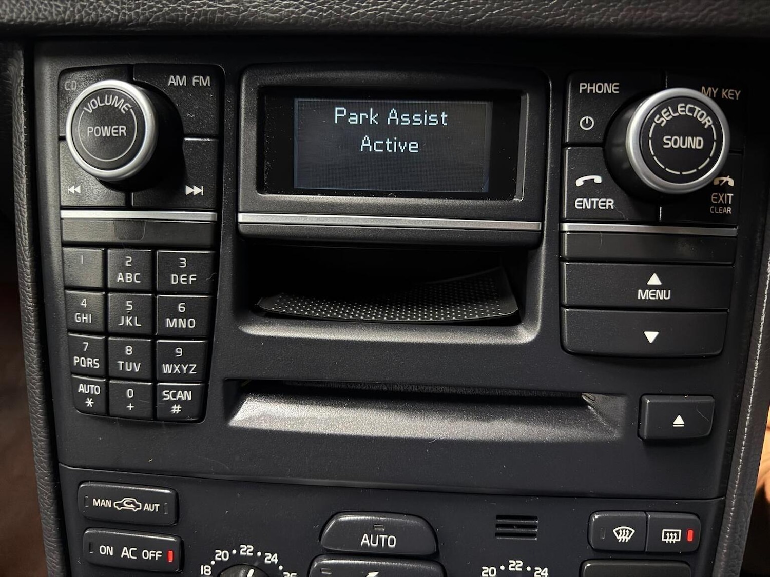 Used Volvo XC90 2012 for sale - 77282729: Photo 26