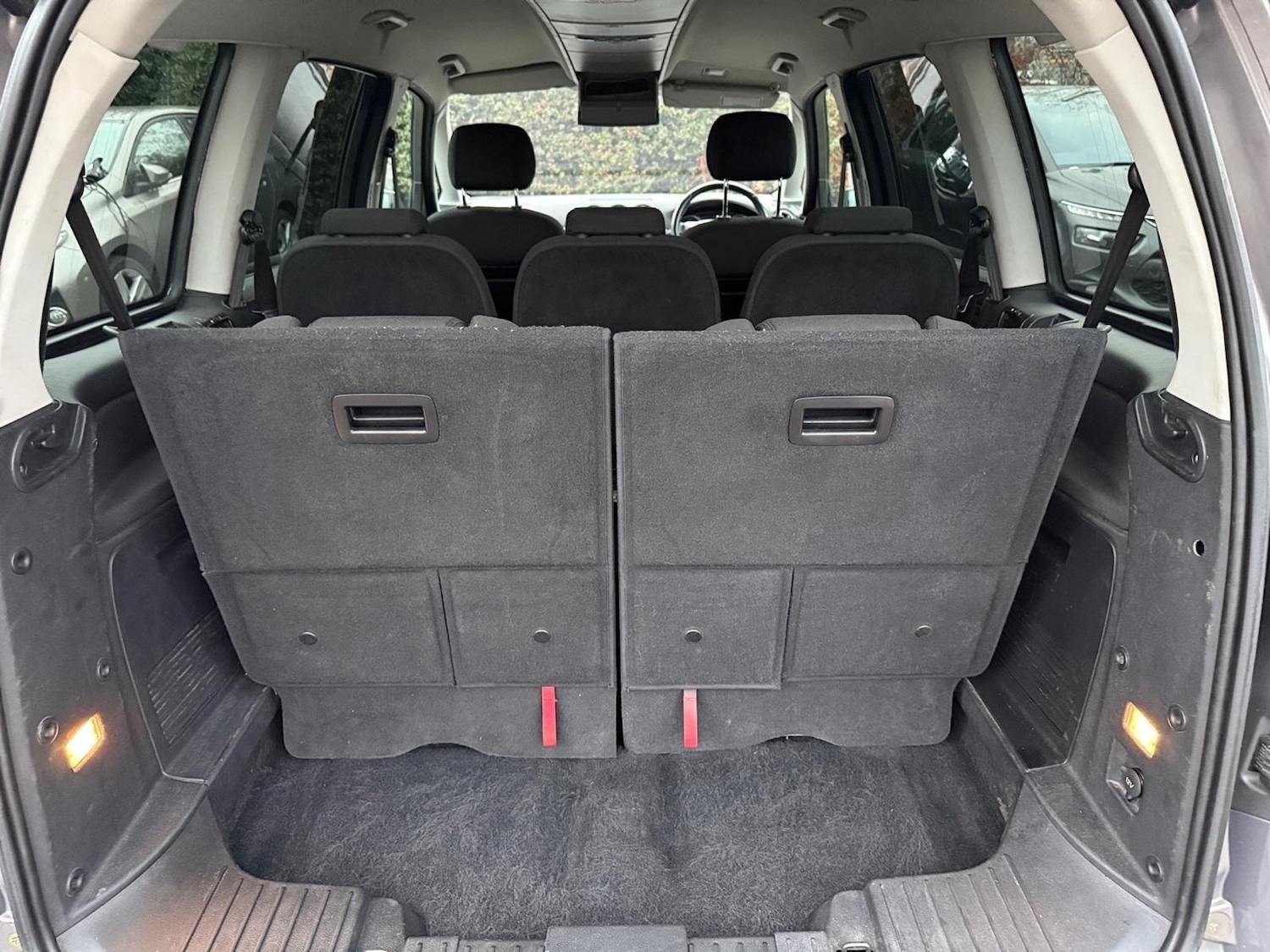 Used Ford Galaxy 2014 for sale - 77075280: Photo 20