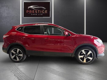 Used Nissan Qashqai 2017 for sale - 77395257: Photo