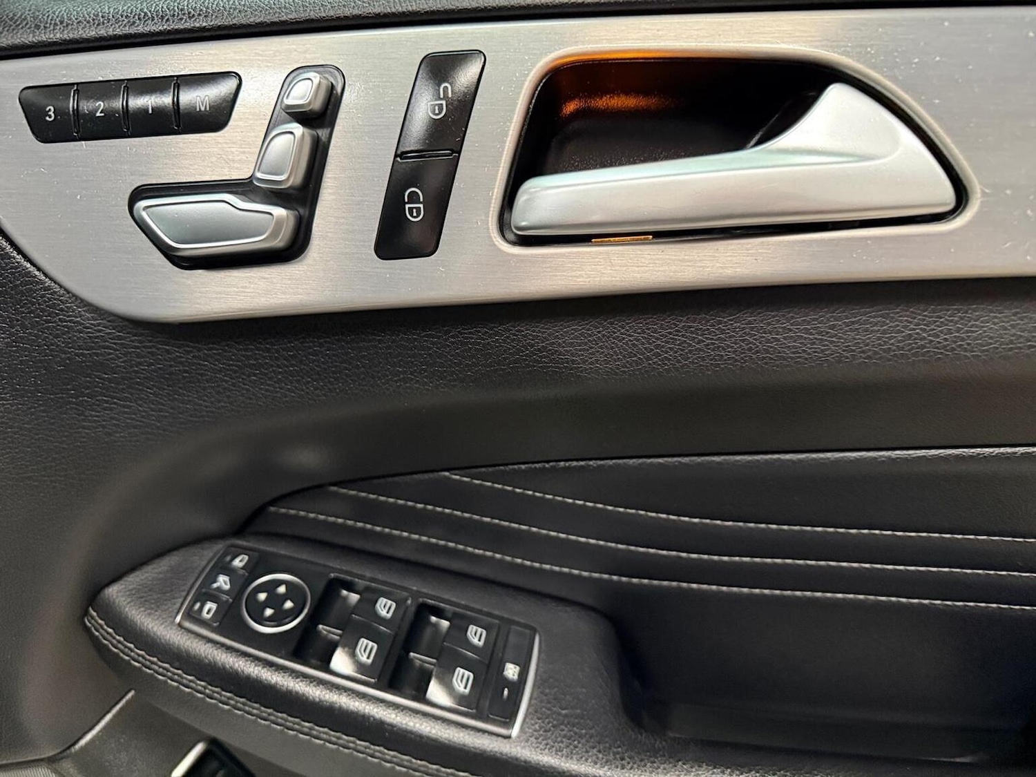 Used Mercedes-Benz GLE 2018 for sale - 77395254: Photo 16