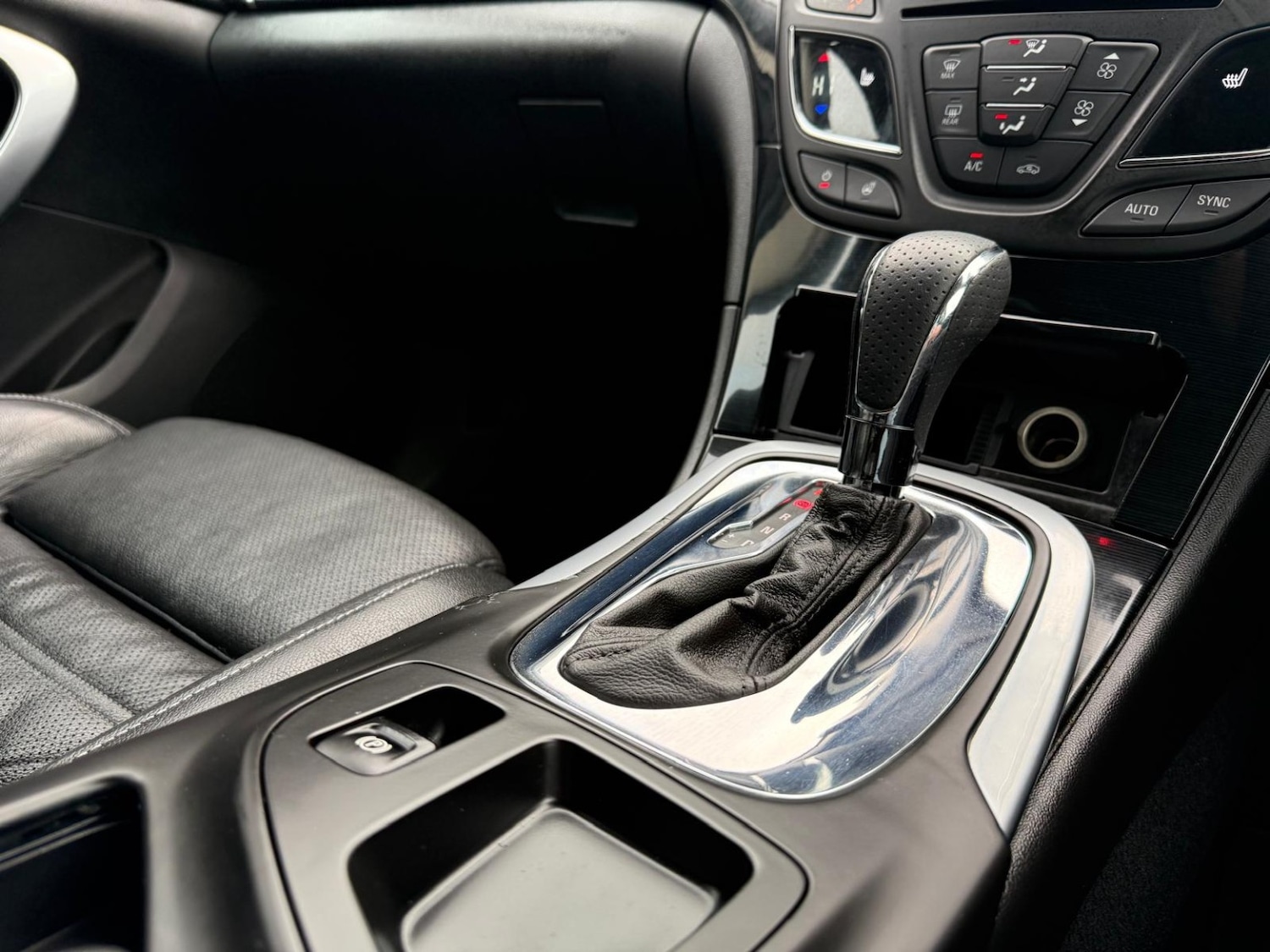 Used Vauxhall Insignia 2015 for sale - 78210002: Photo 29