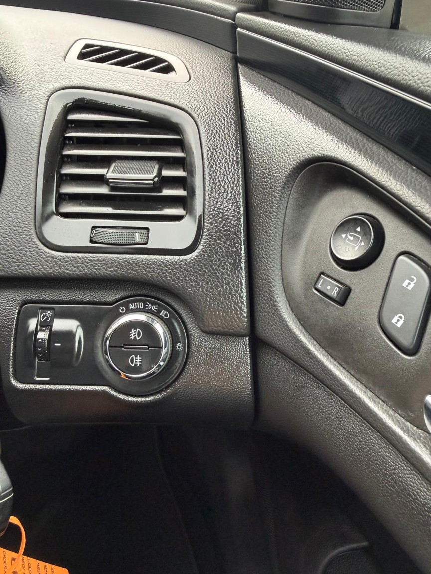 Used Vauxhall Insignia 2015 for sale - 78210002: Photo 30