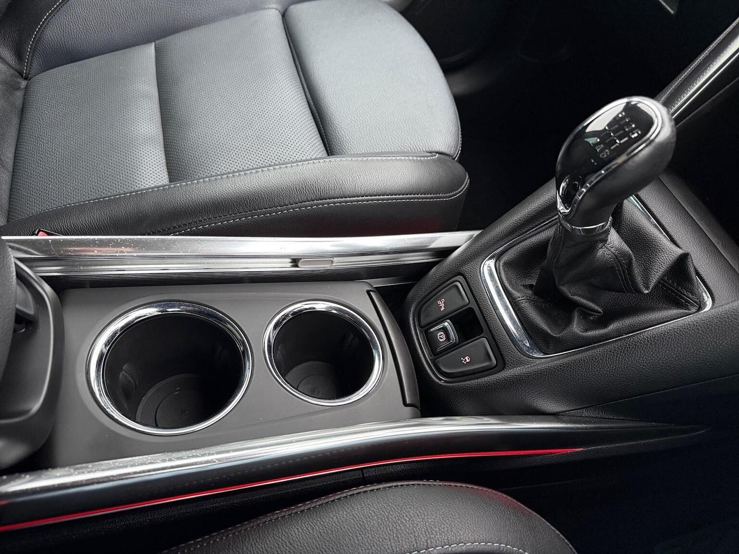 Used Vauxhall Zafira Tourer 2012 for sale - 77075284: Photo 11