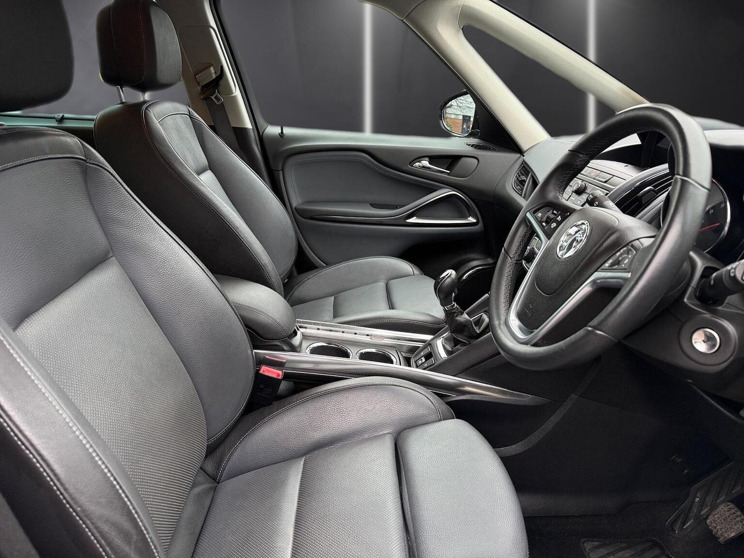 Used Vauxhall Zafira Tourer 2012 for sale - 77075284: Photo 13