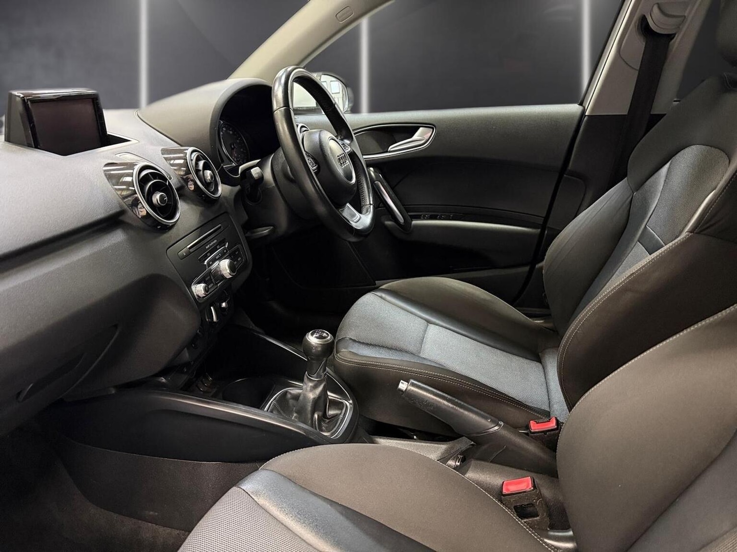 Used Audi A1 2015 for sale - 77508459: Photo 18