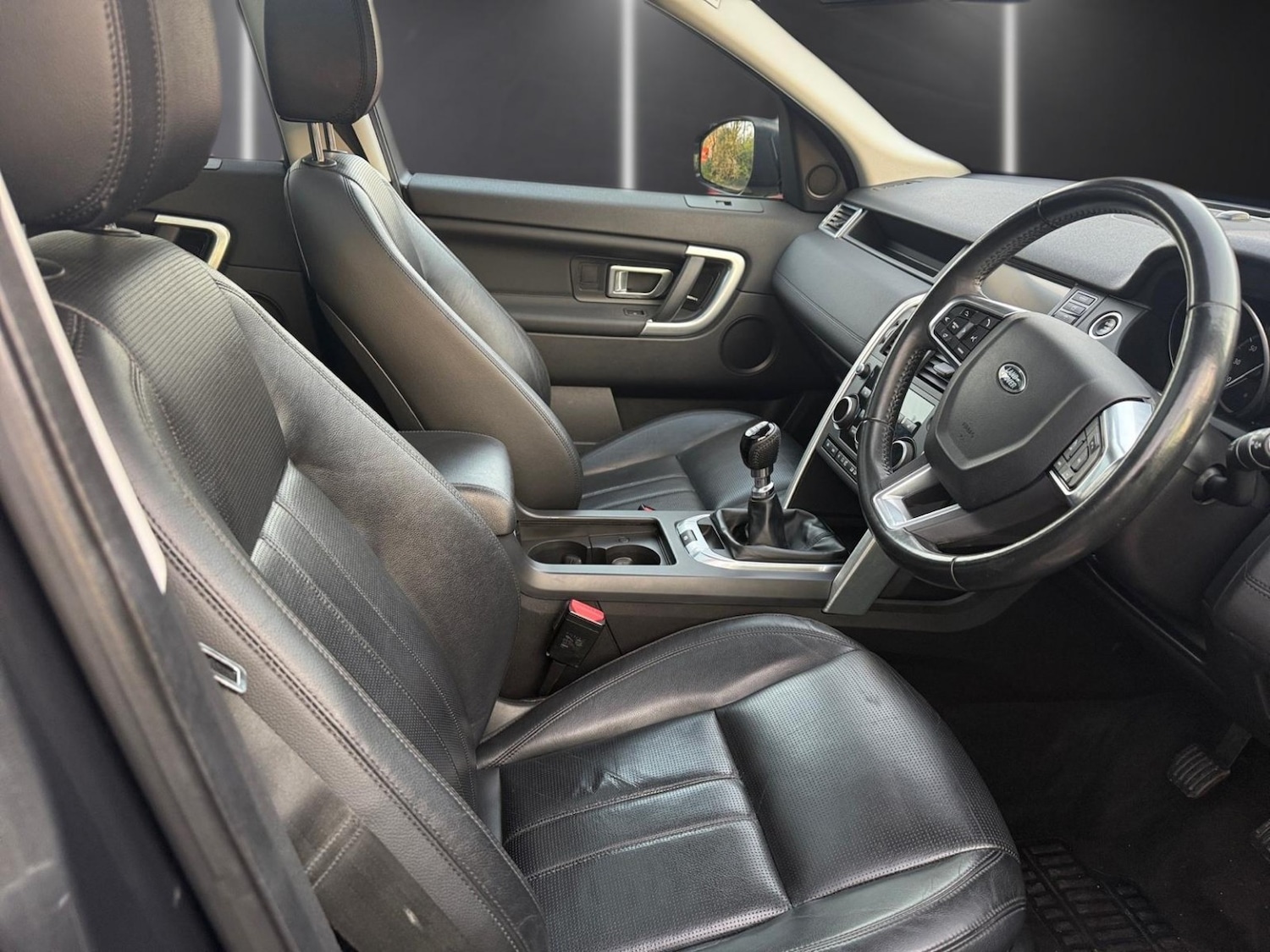 Used Land Rover Discovery Sport 2017 for sale - 77977155: Photo 10