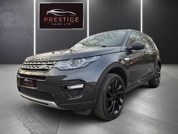 Used Land Rover Discovery Sport 2017 for sale - 77977155: Photo