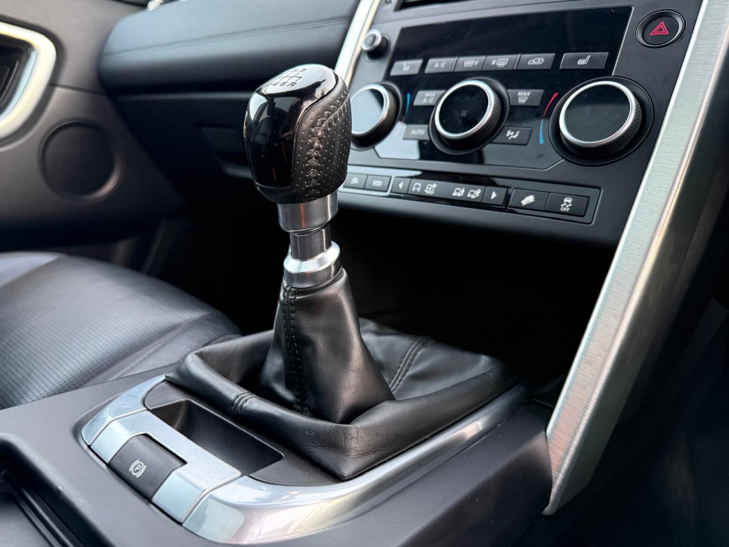 Used Land Rover Discovery Sport 2017 for sale - 77977155: Photo 20