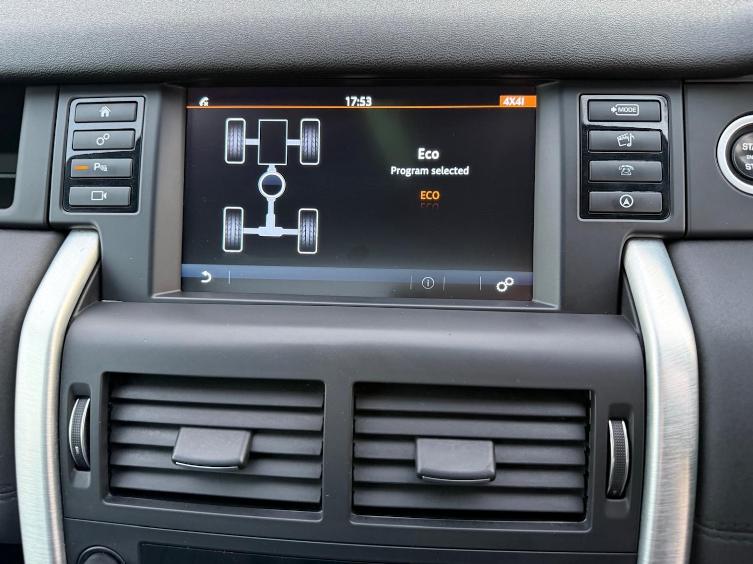 Used Land Rover Discovery Sport 2017 for sale - 77977155: Photo 28