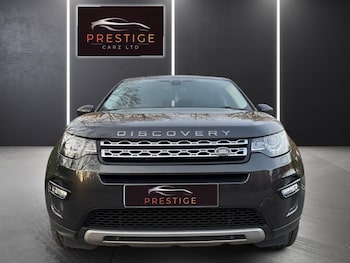 Used Land Rover Discovery Sport 2017 for sale - 77977155: Photo