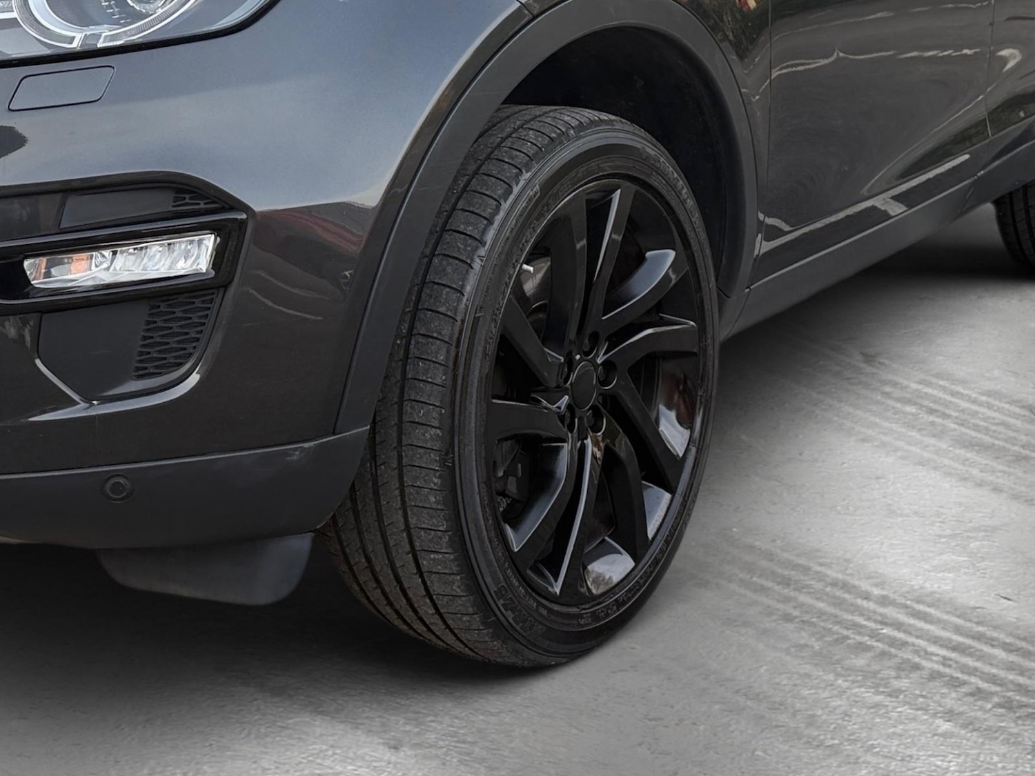 Used Land Rover Discovery Sport 2017 for sale - 77977155: Photo 9