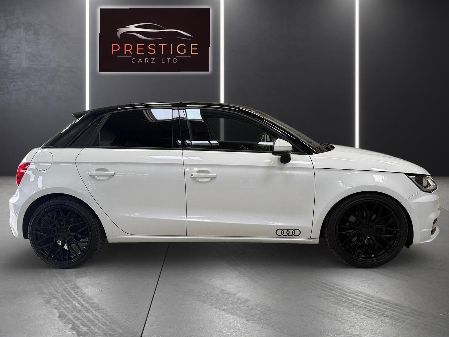 Used Audi A1 2015 for sale - 77395218: Photo 4