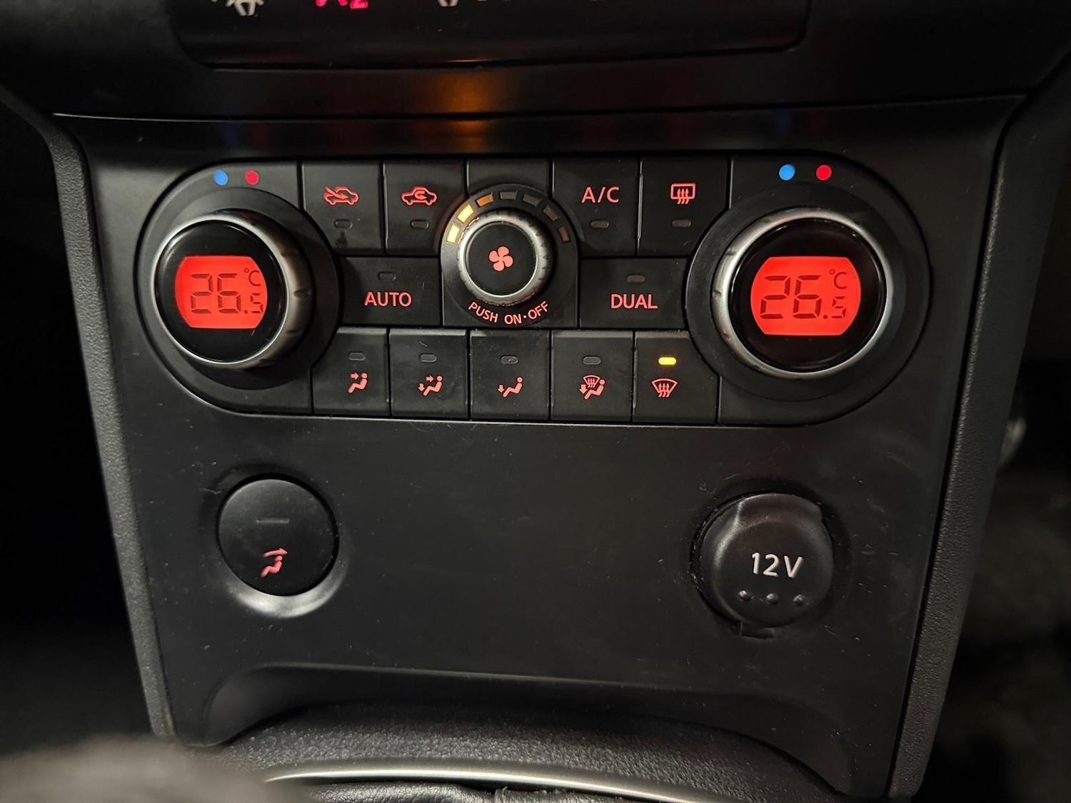 Used Nissan Qashqai+2 2009 for sale - 77075269: Photo 15