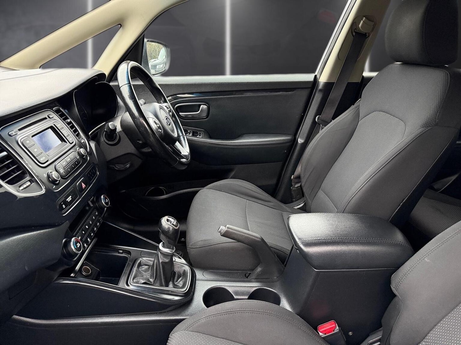 Used Kia Carens 2014 for sale - 77075279: Photo 23