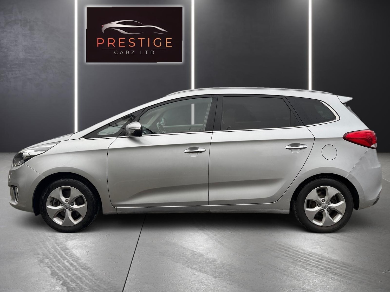 Used Kia Carens 2014 for sale - 77075279: Photo 5