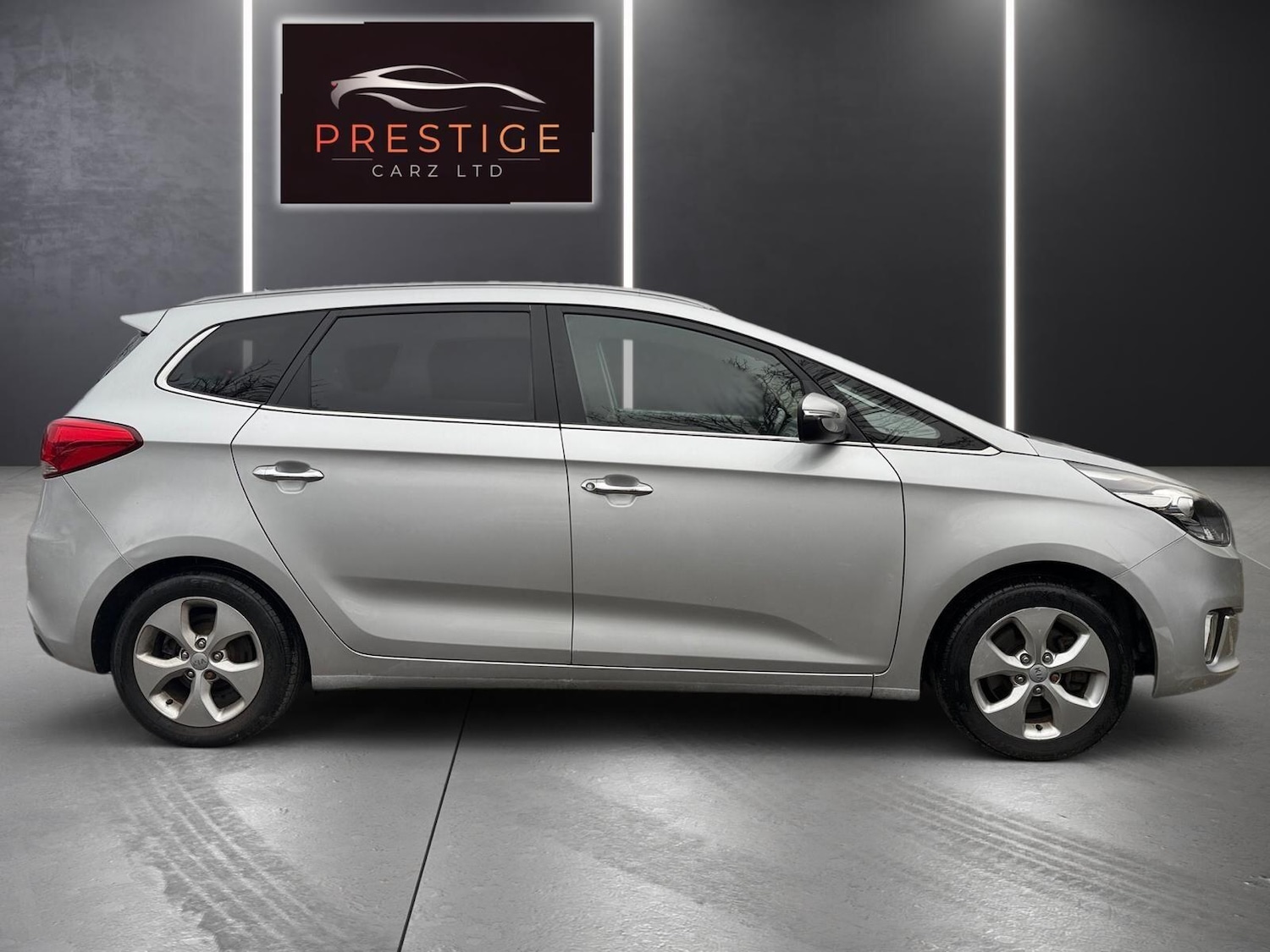 Used Kia Carens 2014 for sale - 77075279: Photo 7